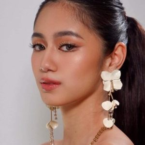 تصویر هنرمند Kaori Oinuma