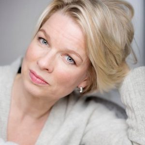 تصویر هنرمند Linn Ullmann