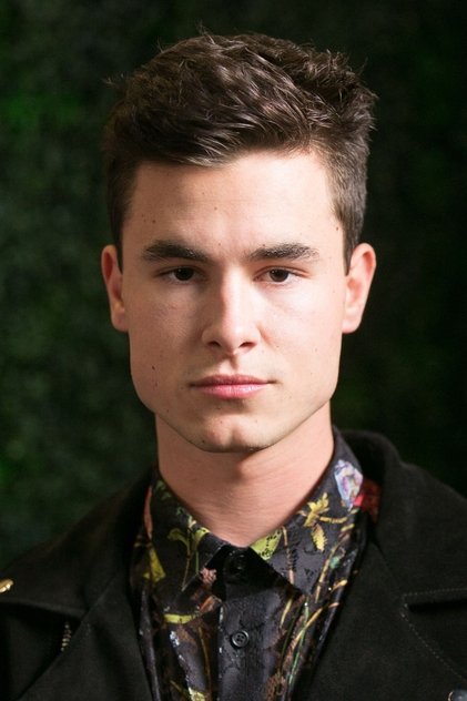 kian lawley vbhcerickaWqs6s2qSEDwEnHK0Q