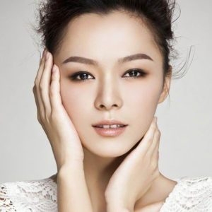 تصویر هنرمند Cheng Yi