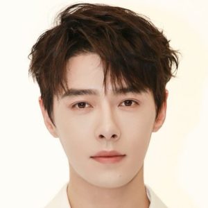 تصویر هنرمند Fang Yilun