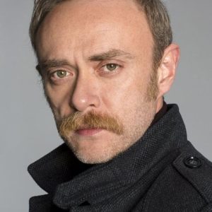 تصویر هنرمند Tansu Biçer