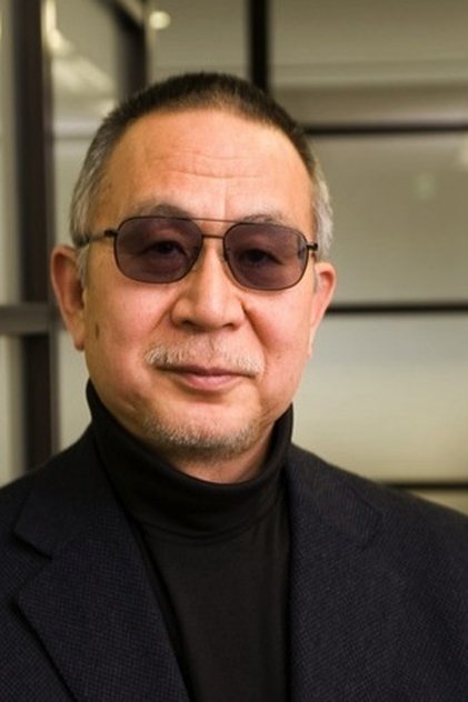 Photo of artist Takashi Koizumi