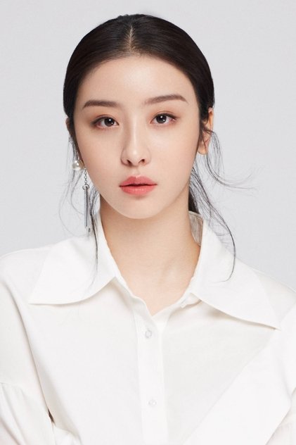 Photo of artist Zhao Xiaotang