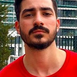 تصویر هنرمند Mehmet Kahraman