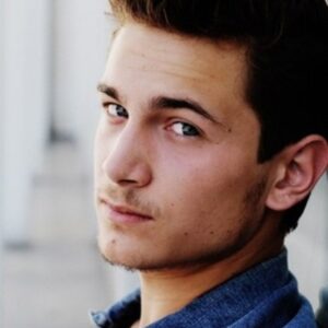 Photo of artist Samuel Schneider