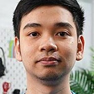 Photo of artist David Brendi