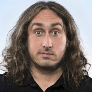 Photo of artist Ross Noble