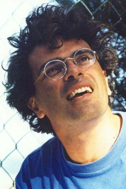 Photo of artist Aurelio Grimaldi