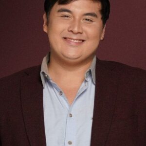 Photo of artist Matt Lozano