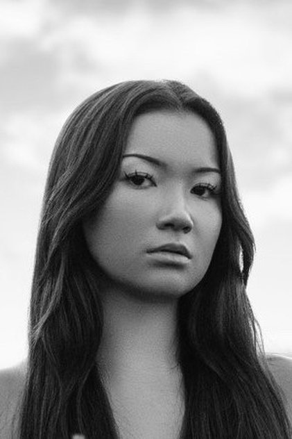 Photo of artist Kelly Lu
