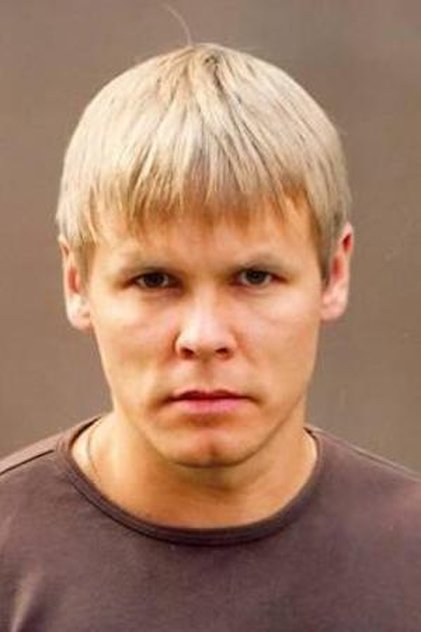 Photo of artist Ilya Sokolovskiy