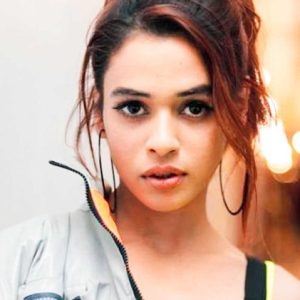 تصویر هنرمند Shalmali Kholgade