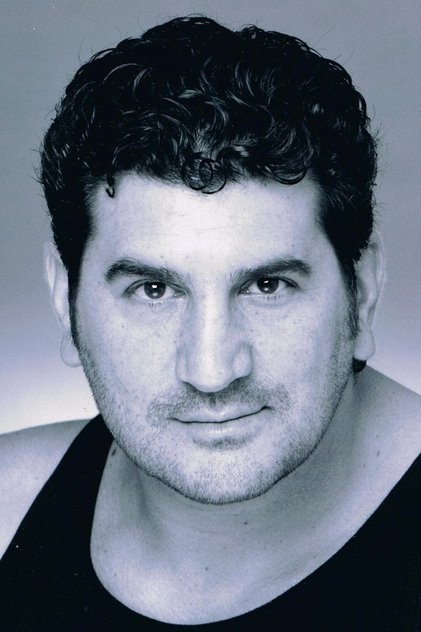 Photo of artist Steve Santosusso
