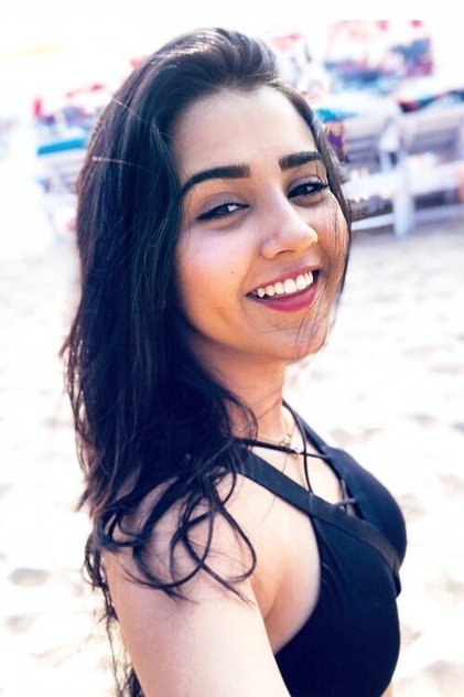 تصویر هنرمند Roshni Walia