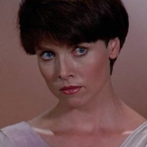 Photo of artist Rosalind Allen