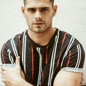 Photo of artist Lucas Velasco