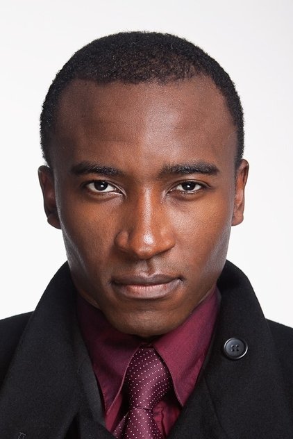 Photo of artist Blessing Mokgohloa