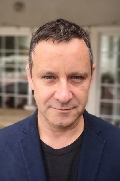 Photo of artist David Tibballs