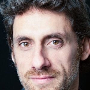 Photo of artist Alberto Berzal