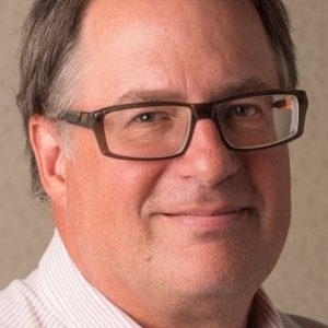 Photo of artist Scott Garvie