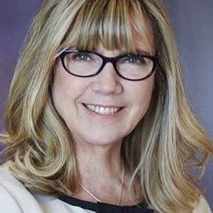 Photo of artist Christina Jennings