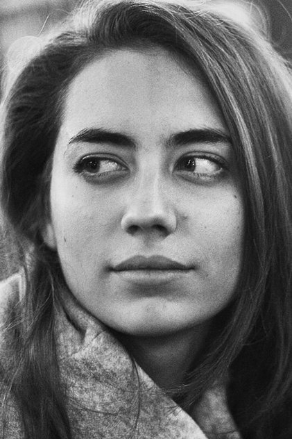 Photo of artist Gemma Blasco