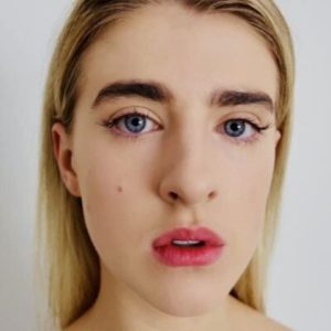 تصویر هنرمند Ava Connolly