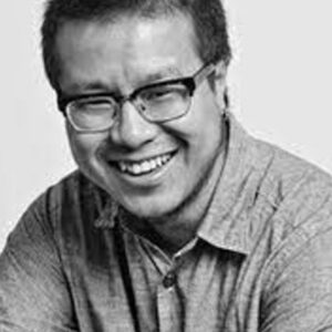 Photo of artist Zhou Jiuqin