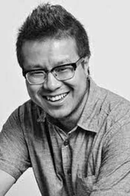 Photo of artist Zhou Jiuqin