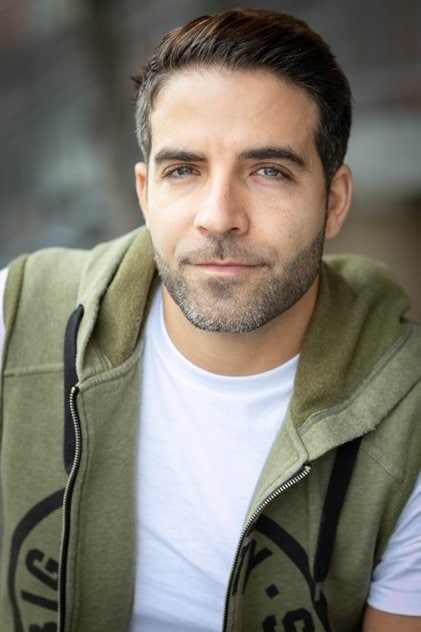 Photo of artist Tyler Noble