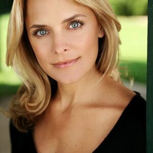 Photo of artist Sunny Doench