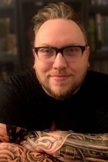 Photo of artist Damon Martin
