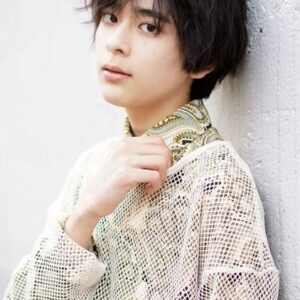 Photo of artist Shion Otomo