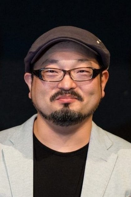 Photo of artist Koji Shiraishi