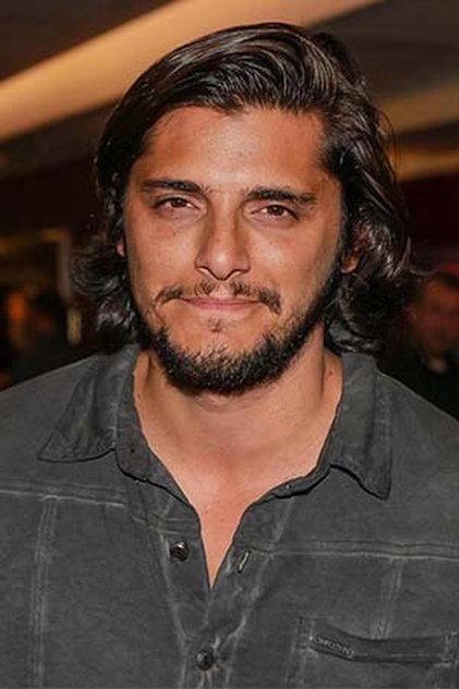 Photo of artist Bruno Gissoni