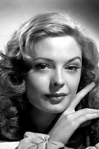 Photo of artist Jane Greer