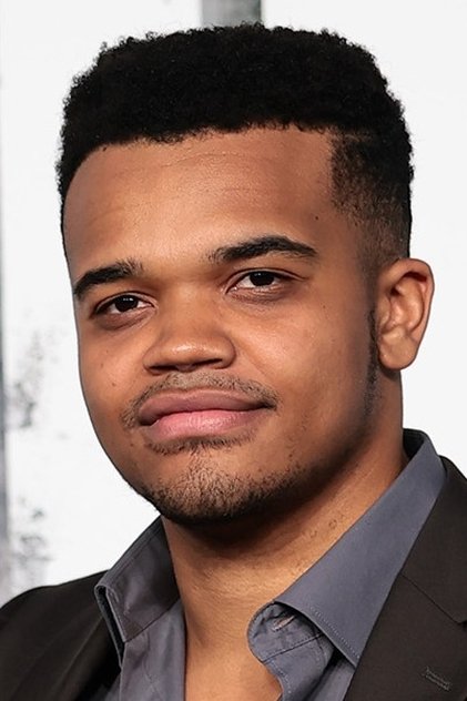 Photo of artist Elijah Wright