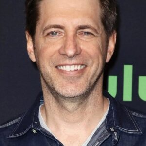 Photo of artist Todd Helbing