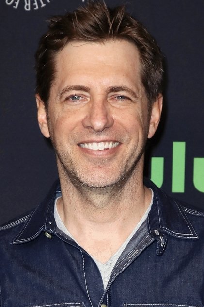 Photo of artist Todd Helbing