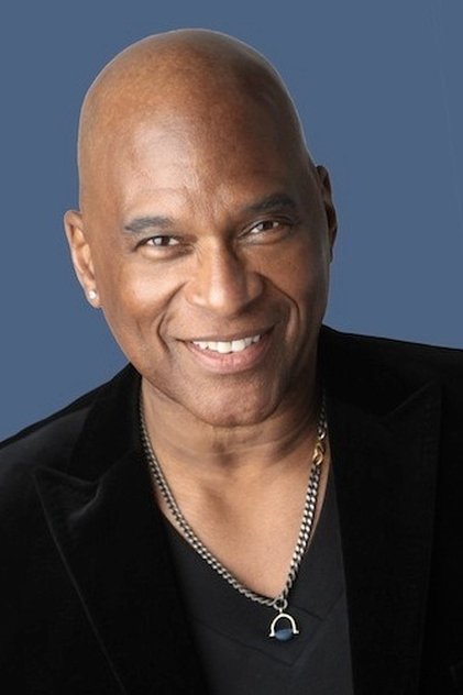 Photo of artist Daryl Keith Roach