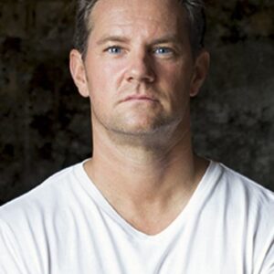 Photo of artist Douglas Sidney