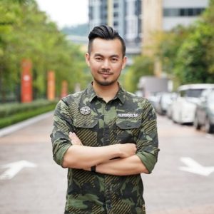 Photo of artist Jovi Heng