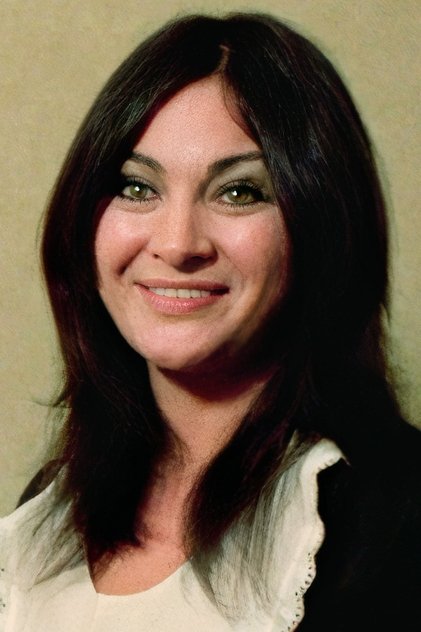 Photo of artist Gabriella Giorgelli