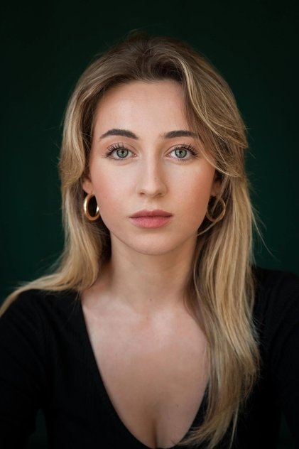 Photo of artist Filipa Saavedra
