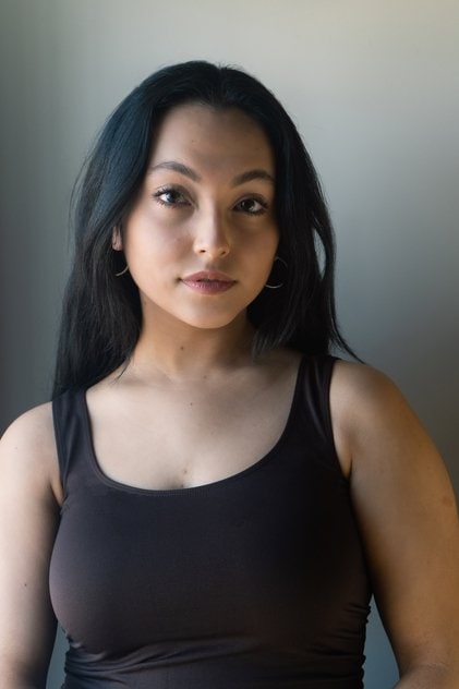 Photo of artist Victoria Lenhardt