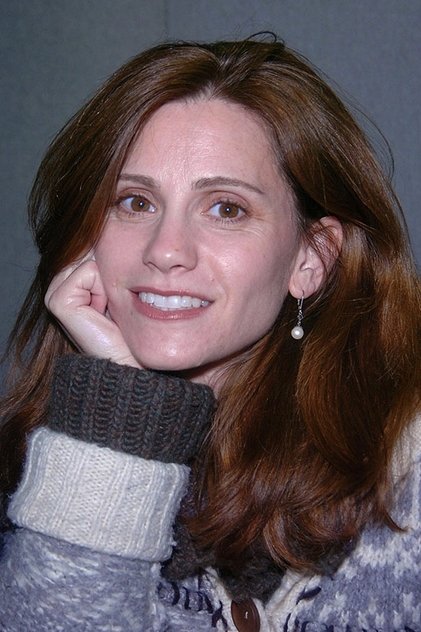 Photo of artist Kerri Green