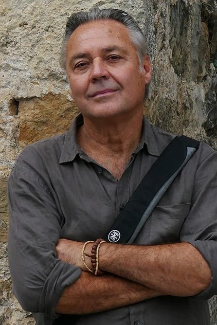 Photo of artist Doane Gregory
