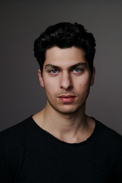 Photo of artist Eren Kavukoglu