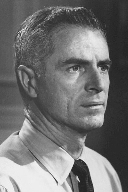 Photo of artist Tim O'Connor